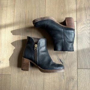 Anthro black leather ankle zip booties - size 6